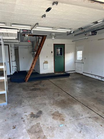 3501 N Ridgewood Street, Oklahoma City, OK 73110