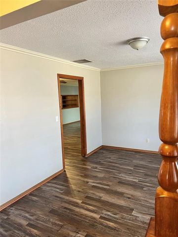3501 N Ridgewood Street, Oklahoma City, OK 73110