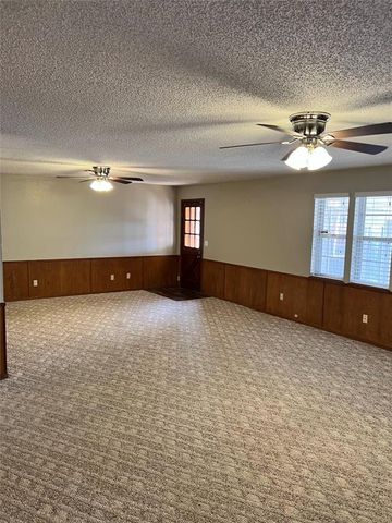 3501 N Ridgewood Street, Oklahoma City, OK 73110