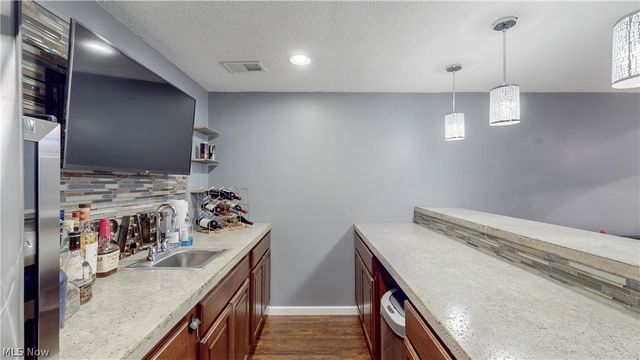 7880 Forest Valley Lane, Concord Twp, OH 44077