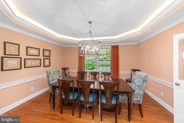 2046 HARMONY LN, Jamison, PA 18929