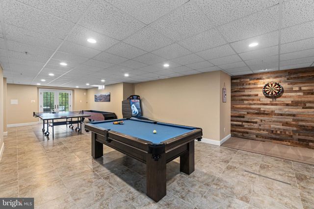 2046 HARMONY LN, Jamison, PA 18929