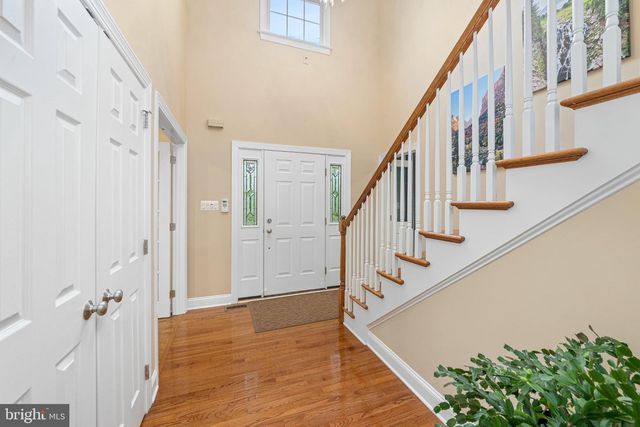 2046 HARMONY LN, Jamison, PA 18929
