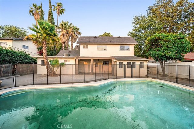 6131 Wiehe Avenue, Riverside, CA 92506