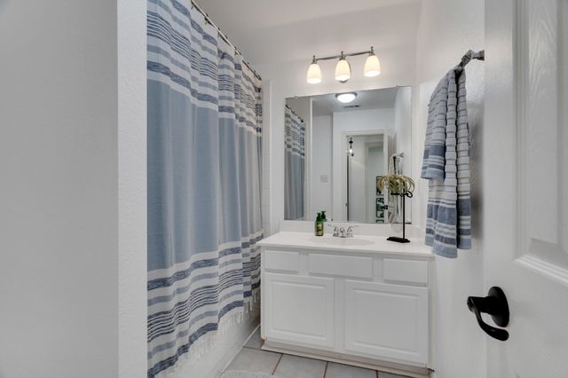 1809 Lake Glen Trail, Mansfield, TX 76063