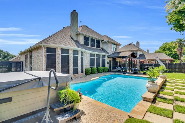 1809 Lake Glen Trail, Mansfield, TX 76063