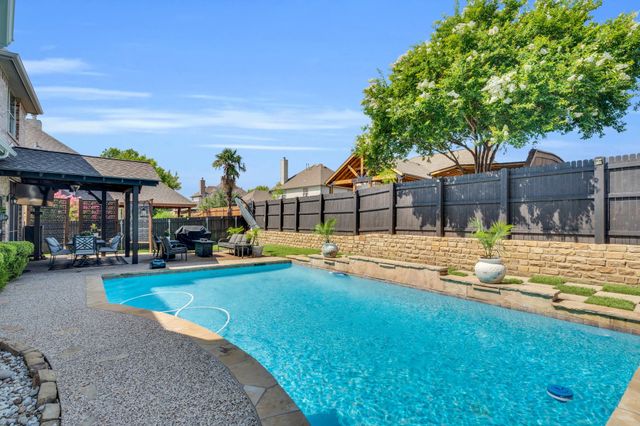 1809 Lake Glen Trail, Mansfield, TX 76063