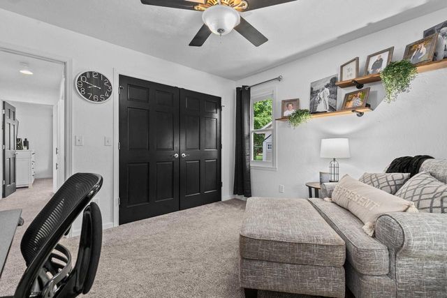 728 LANG WAY, Kimberly, WI 54136