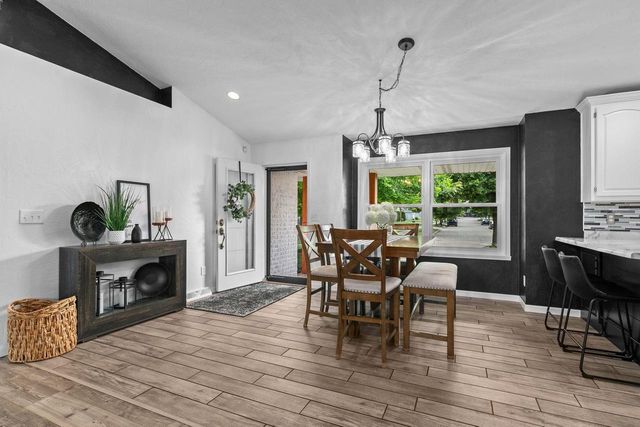 728 LANG WAY, Kimberly, WI 54136