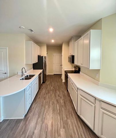 425 S Downs Cir, Goodlettsville, TN 37072