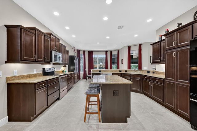 3324 QUEENSWAY TERRACE, The Villages, FL 32163