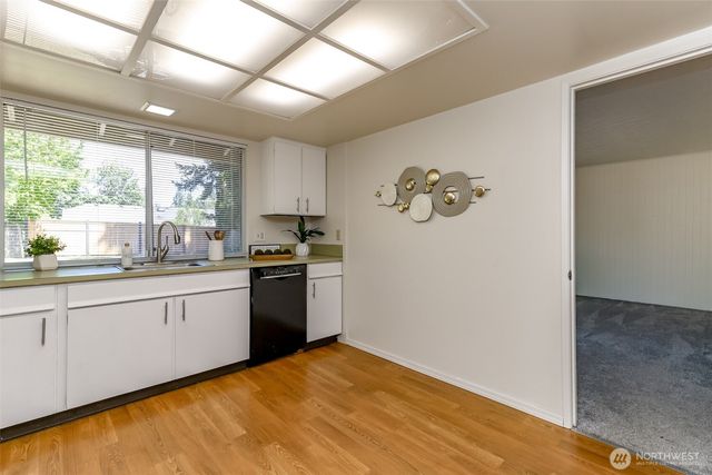 15836 SE Fairwood Boulevard, Renton, WA 98058