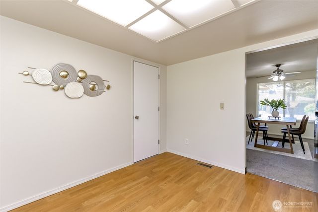 15836 SE Fairwood Boulevard, Renton, WA 98058