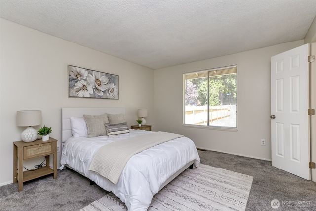15836 SE Fairwood Boulevard, Renton, WA 98058
