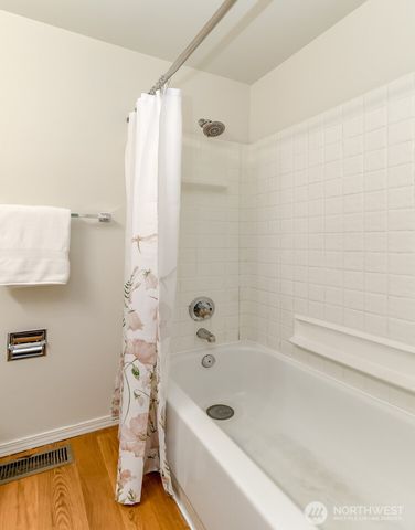 15836 SE Fairwood Boulevard, Renton, WA 98058