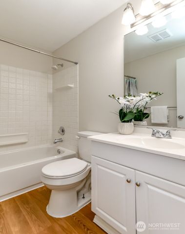 15836 SE Fairwood Boulevard, Renton, WA 98058