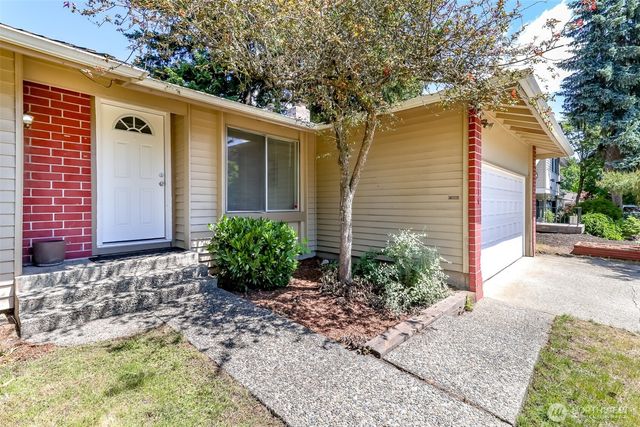15836 SE Fairwood Boulevard, Renton, WA 98058