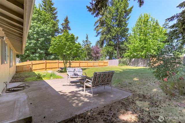 15836 SE Fairwood Boulevard, Renton, WA 98058