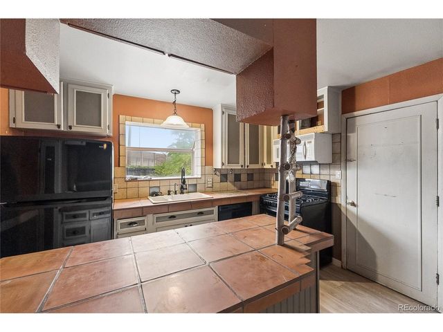 194 Grant Way, Denver, CO 80229