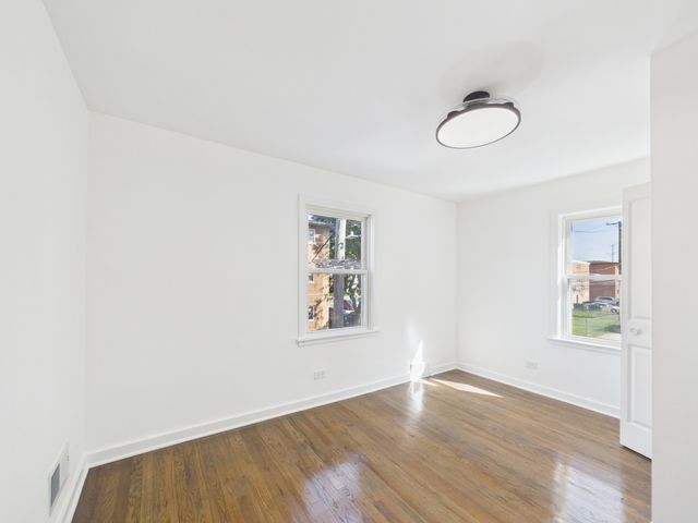 8714 S Merrill Avenue, Chicago, IL 60617