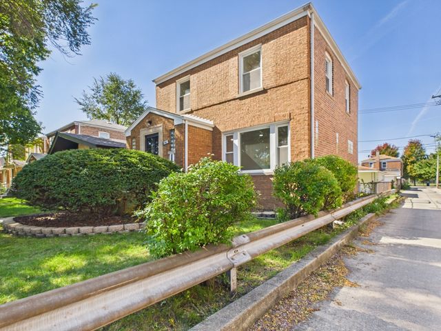 8714 S Merrill Avenue, Chicago, IL 60617