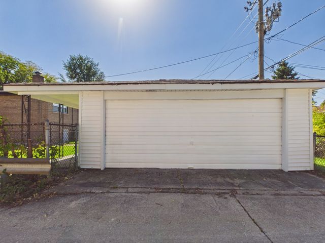 8714 S Merrill Avenue, Chicago, IL 60617