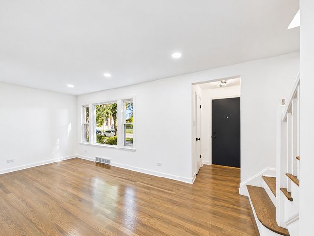 8714 S Merrill Avenue, Chicago, IL 60617
