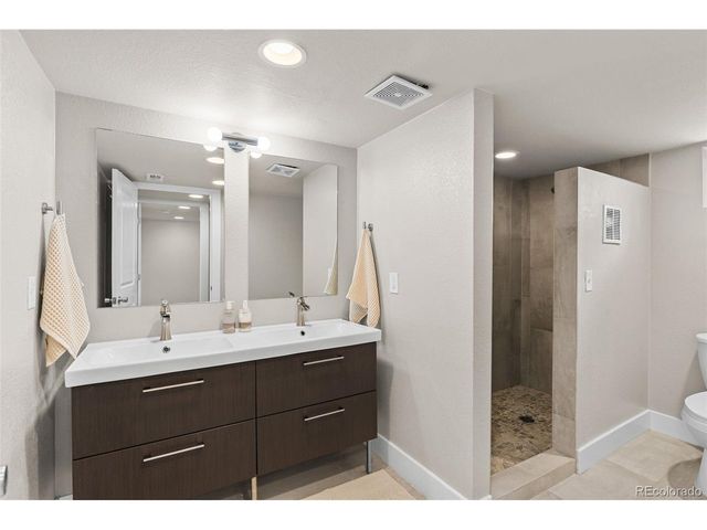 1452 Quitman St, Denver, CO 80204