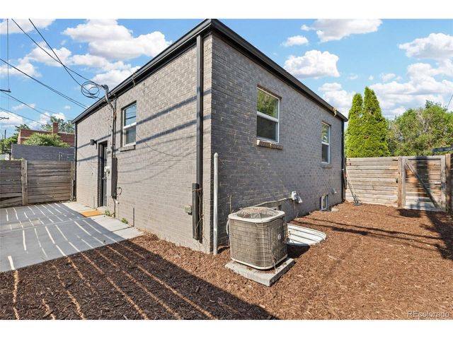 1452 Quitman St, Denver, CO 80204
