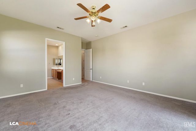 5816 Calico Cove Court, Bakersfield, CA 93306