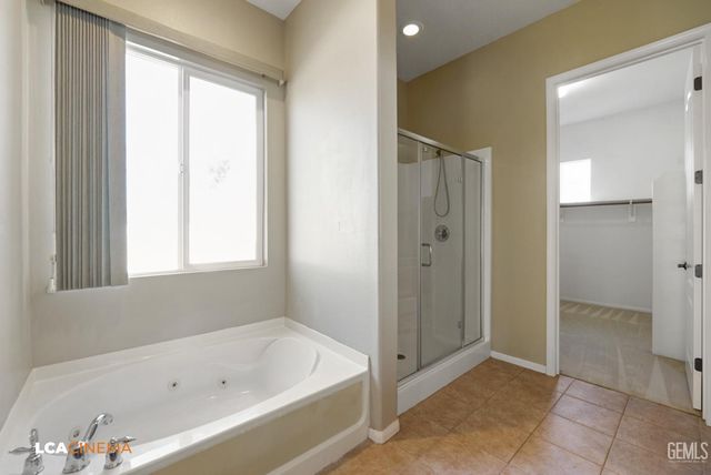 5816 Calico Cove Court, Bakersfield, CA 93306