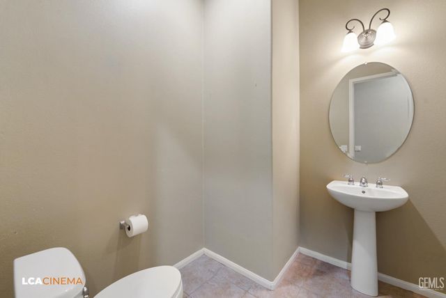 5816 Calico Cove Court, Bakersfield, CA 93306