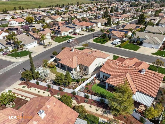 5816 Calico Cove Court, Bakersfield, CA 93306