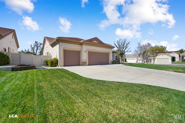 5816 Calico Cove Court, Bakersfield, CA 93306