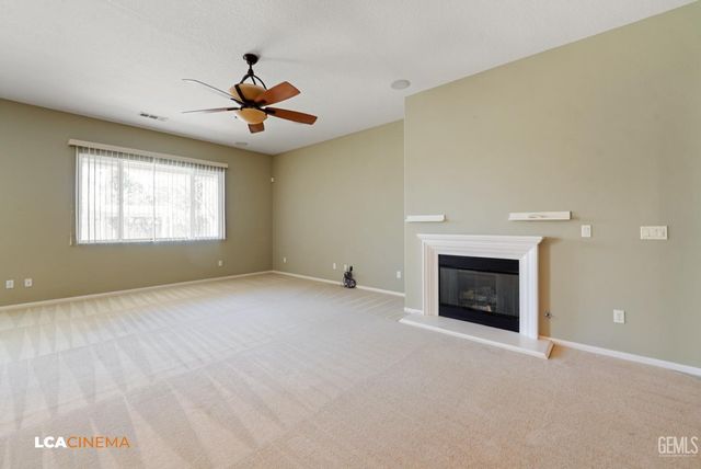 5816 Calico Cove Court, Bakersfield, CA 93306