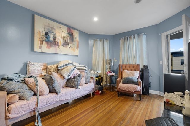 27 Havelock Street, Boston, MA 02124