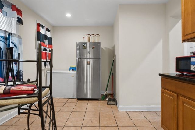 27 Havelock Street, Boston, MA 02124