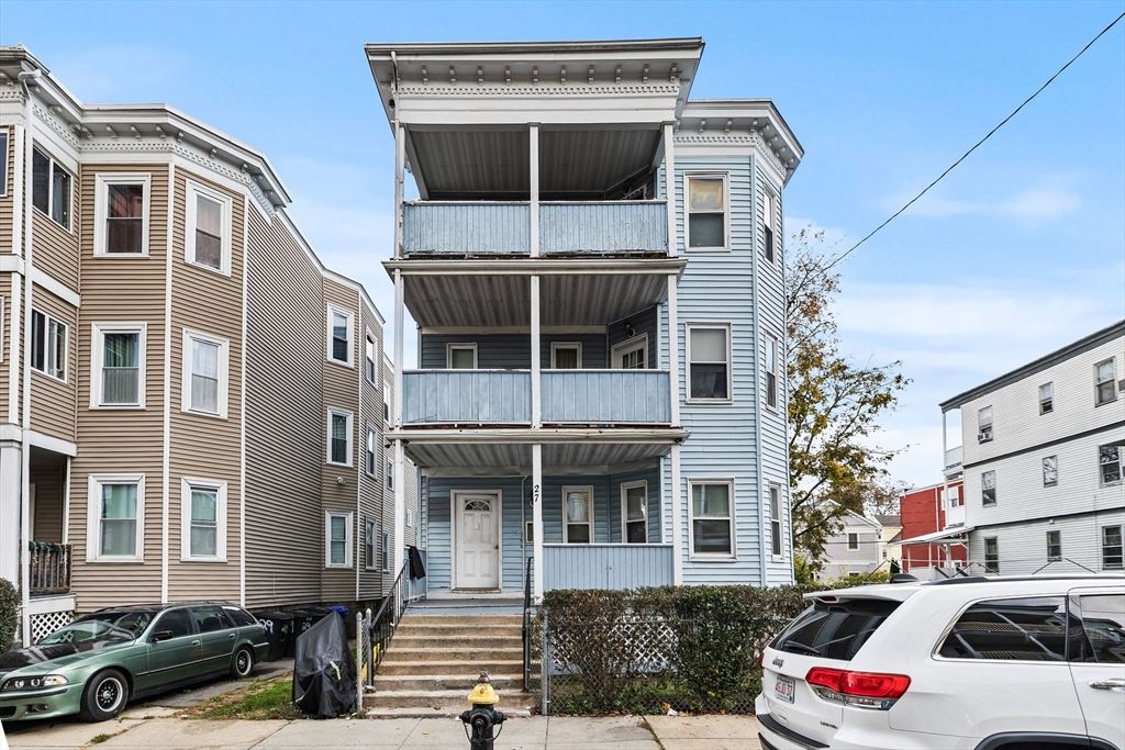 27 Havelock Street, Boston, MA 02124