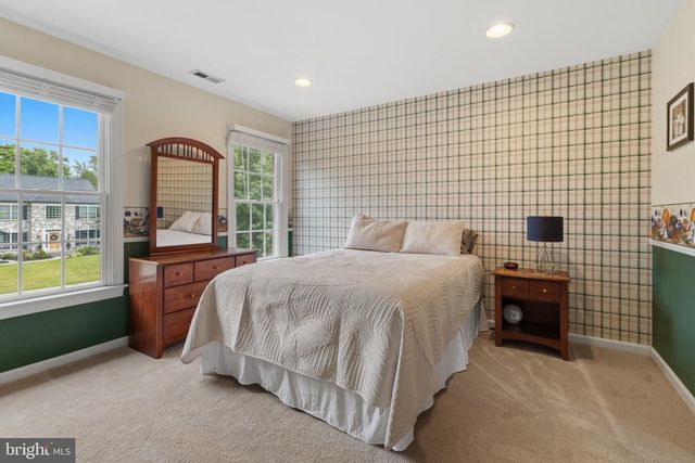 335 SUN VALLEY DR, Ambler, PA 19002