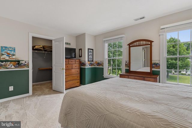 335 SUN VALLEY DR, Ambler, PA 19002