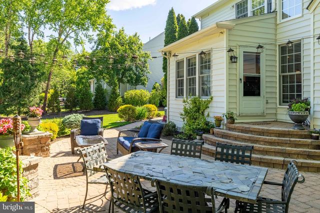 335 SUN VALLEY DR, Ambler, PA 19002