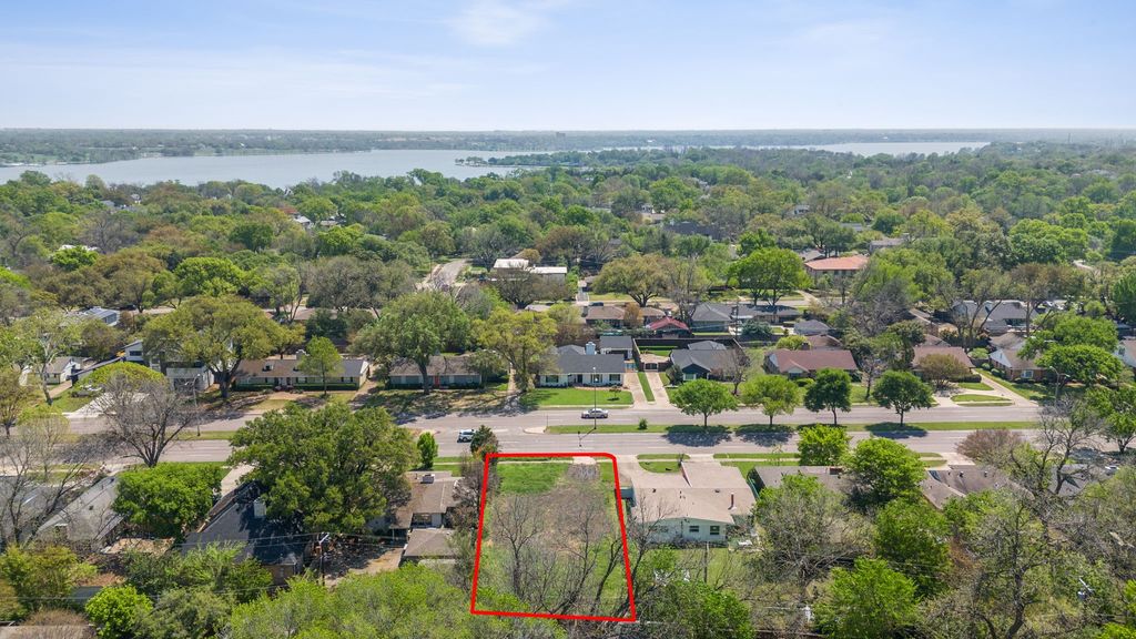 7147 E Mockingbird Lane, Dallas, TX 75214