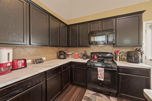 3419 Wooded Trail, Baytown, TX 77521