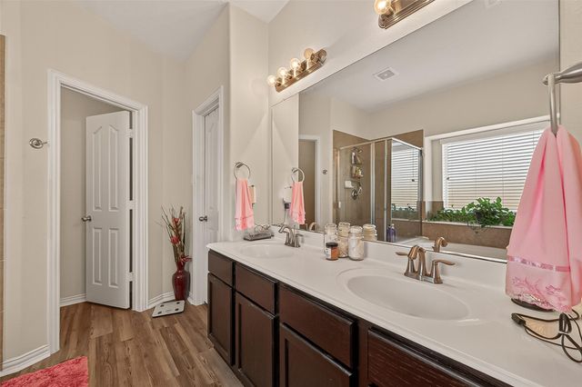 3419 Wooded Trail, Baytown, TX 77521