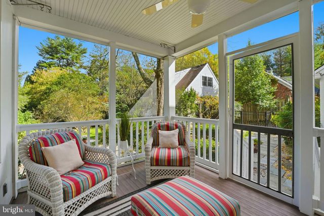 3225 N GLEBE RD, Arlington, VA 22207