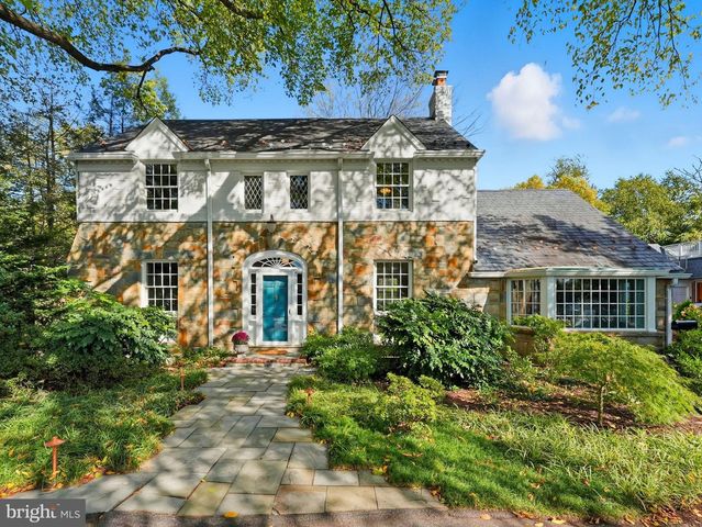 3225 N GLEBE RD, Arlington, VA 22207