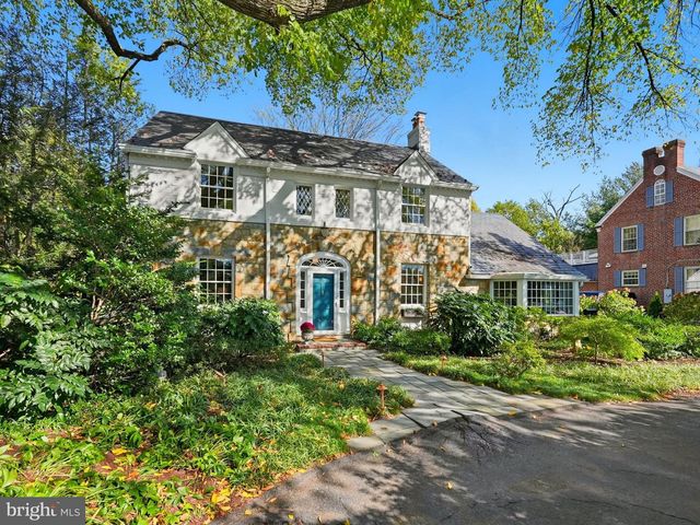 3225 N GLEBE RD, Arlington, VA 22207