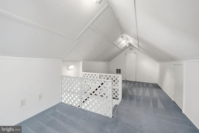 3225 N GLEBE RD, Arlington, VA 22207
