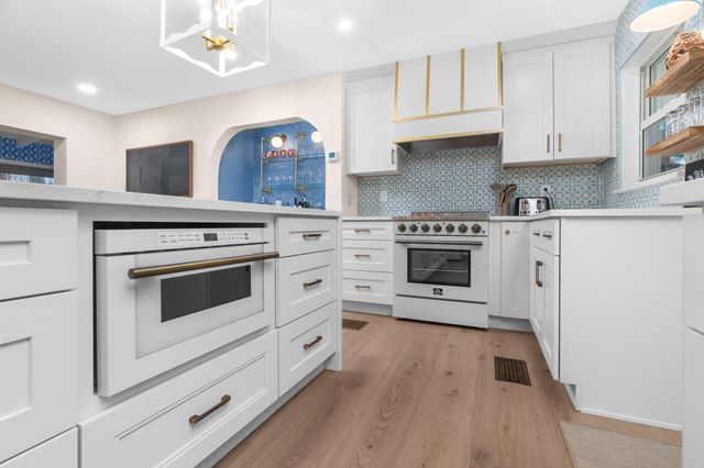 7 Fayette Drive, Ocean Ridge, FL 33435