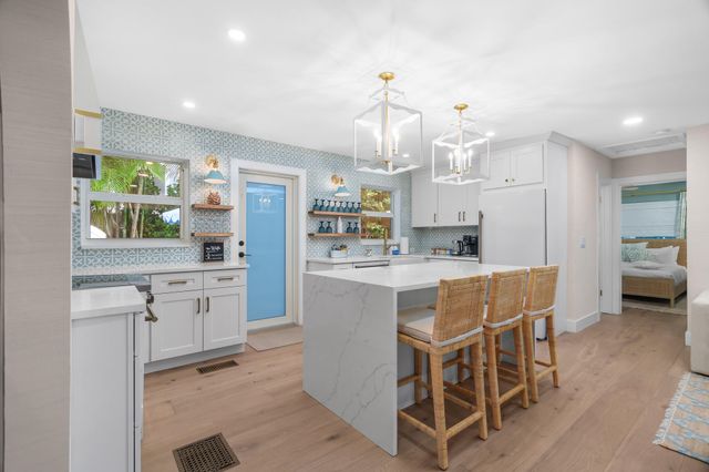 7 Fayette Drive, Ocean Ridge, FL 33435